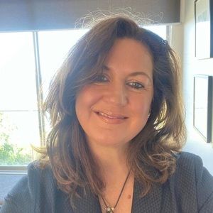 Meet your Posher, Catherine